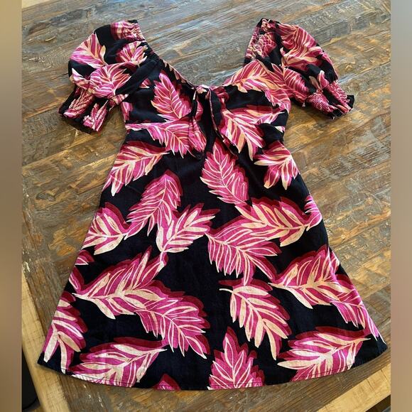 Who What Wear Serengeti Palm Tropical Dress, Size Medium Black, Pink Linen Blend - Picture 1 of 10
